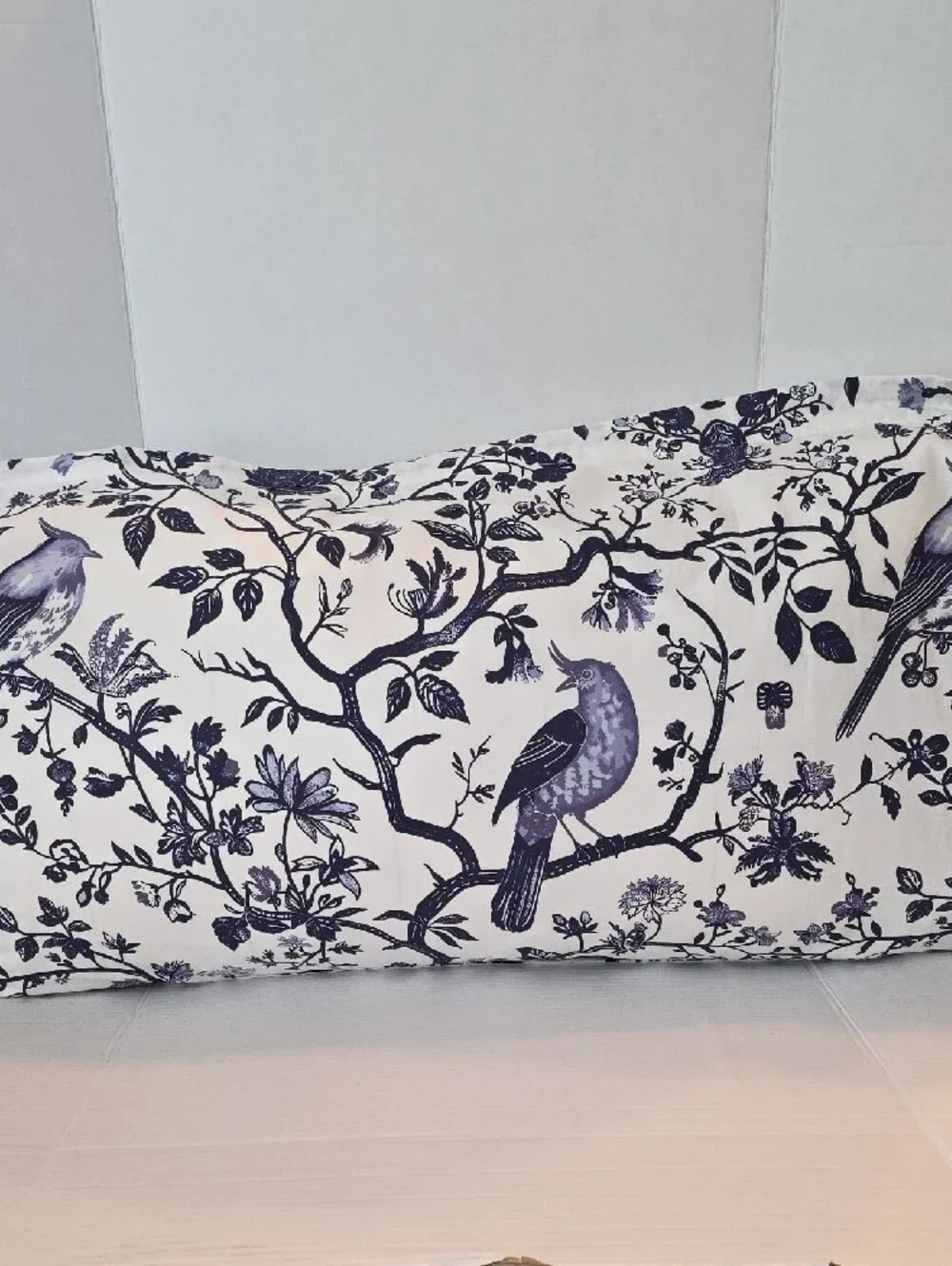 Brooklyn Loom Navy Blues Bird & Botanical Cotton King Pillow Shams